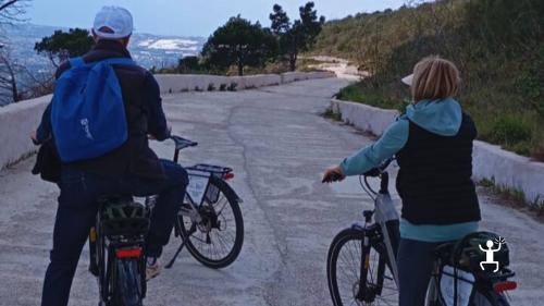 E-Bike-Tour auf dem Vesuvio, Trecase, historische und panoramische Erfahrung, perfekt für Teambuilding und Gruppen
