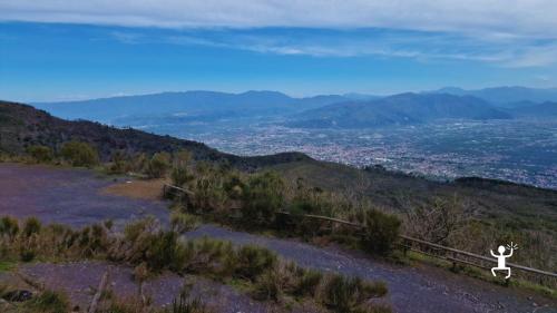 E-bike experience on Mount Vesuvius from Trecase, excursion between history and nature, perfect for bachelor/bachelorette parties, families, groups of friends, and gift ideas in Campania