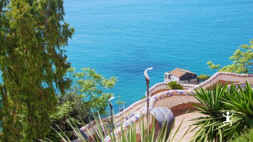 Visita a bottega di ceramica a Vietri sul Mare, ideale per team building, addii al celibato e nubilato e idee regalo in Campania