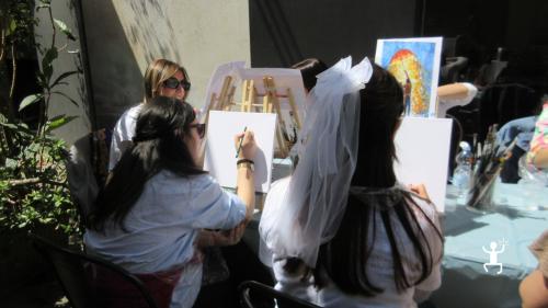 Workshop di pittura e arte tradizionale a Napoli perfetto come idea regalo per coppie, famiglie e amanti dell’arte