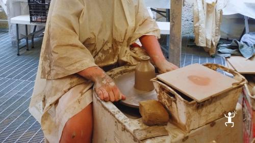 Workshop di ceramica al tornio a Vietri sul Mare in Costiera Amalfitana, esperienza per scoprire la lavorazione dell’argilla