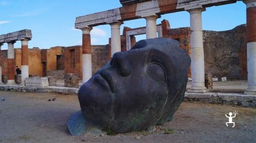 Visita guidata tra archeologia classica e arte contemporanea – esperienza unica per team building in Campania