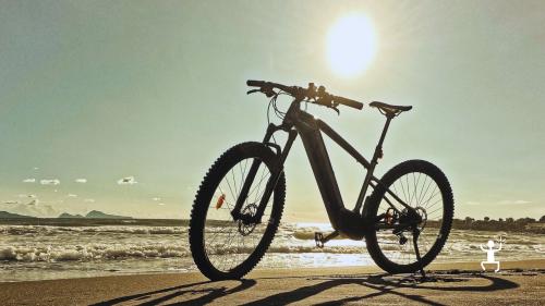 Meeting with the guide and departure for e-bike excursion in the Vesuvius National Park – Perfect for groups and team building