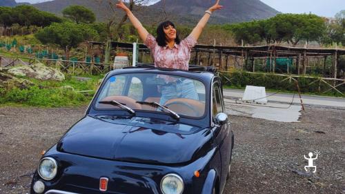 Emozionante tour in auto d'epoca al Colle di Sant’Alfonso per addio al nubilato o regalo romantico in Campania