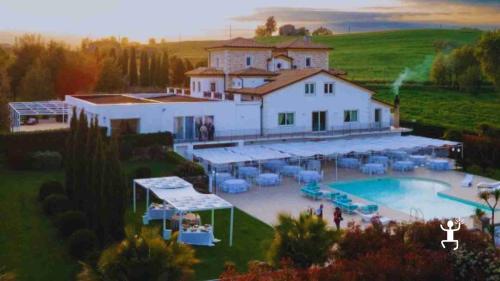 Weekend romantico con SPA e comfort in Campania, perfetto per coppie, gruppi e addii al nubilato
