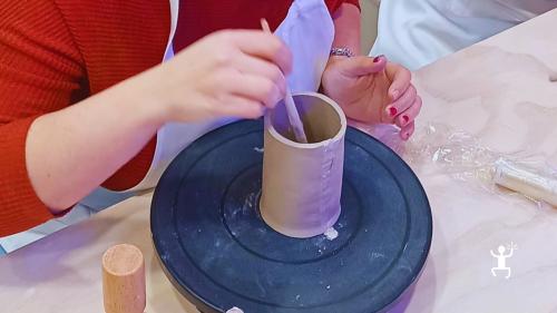 Esperienza autentica nel cuore di Napoli per coppie, team building e gruppi che vogliono imparare la lavorazione dell’argilla 