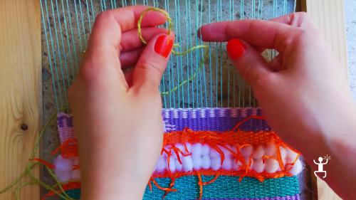 Esperienza di tessitura artigianale in Irpinia, provincia di Avellino, perfetta idea regalo in Campania