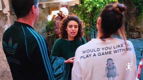 Passeggiata con accompagnatrice turistica nel Rione Sanità, esperienza perfetta per coppie e come idea regalo