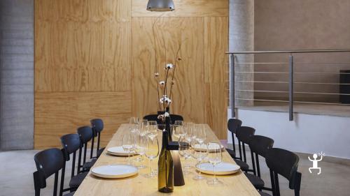 Degustazione vini in cantina a Casola vicino Caserta Vecchia, esperienza enogastronomica nella Terra Laboris per coppie