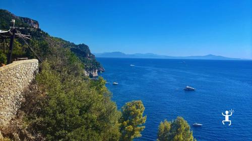 Giornata in Costiera Amalfitana tra Amalfi, Ravello e Vietri, perfetto per coppie e gruppi in Campania