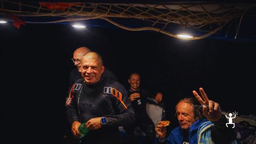 Snorkeling notturno nel Cilento con esplorazione dei fondali marini illuminati nella Baia del Sauco, adatto a coppie e gruppi