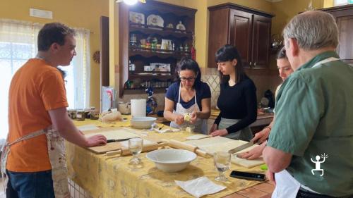 Cooking class autentica a Scafati con pasta fresca fatta in casa e pranzo conviviale in famiglia campana