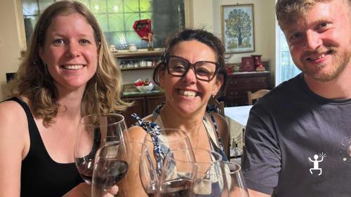 Attività a Scafati vicino Pompei con pizza fatta a mano, dall’impasto alla cottura, in un ambiente autentico e familiare