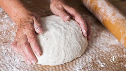 Cooking class e trekking a Castel Morrone vicino Casertavecchia e Castello di Limatola per coppie e gruppi
