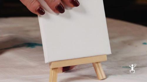 Esperienza di pittura a Castel Morrone a pochi minuti da Limatola con artista locale per gruppi e amici