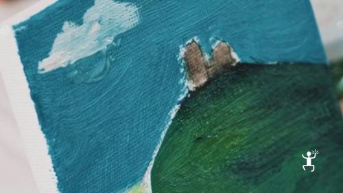 Esperienza di pittura su tela con artista locale a Castel Morrone per famiglie e gruppi in Campania