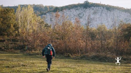 Escursione guidata alla sedia gigante di Castel Morrone vicino Casertavecchia per coppie in Campania