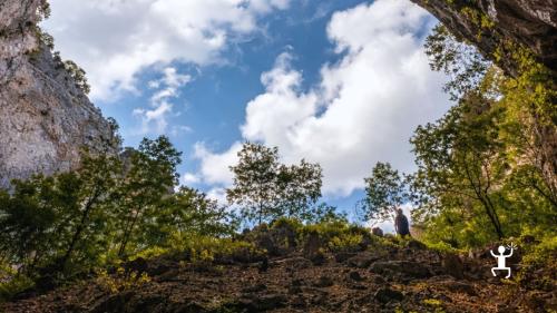 Esperienza di trekking alle Comole di Castel Morrone in provincia di Caserta perfetta idea regalo in Campania