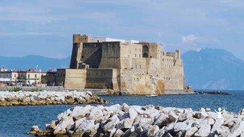 Giro in Vespa sidecar fino al Parco Virgiliano con vista sul Golfo, perfetto per coppie e addii al celibato