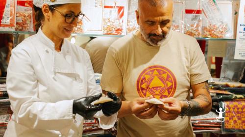 Esperienza di cooking class sulla sfogliatella nel centro storico di Napoli, per team building e gruppi privati