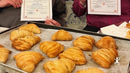 Esperienza su pasta sfoglia artigianale e lavorazione tradizionale a Napoli, per gruppi e addii al nubilato