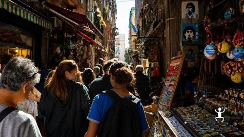 Tour nel cuore di Napoli tra monumenti storici e Neapolis Sotterrata per famiglie, amici e coppie