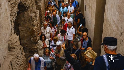 Tour archeologico nel centro storico di Napoli e area sotterranea romana per famiglie, coppie e gruppi di amici