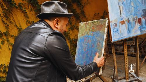 Esperienza di pittura sensoriale bendata ad Acerra vicino Napoli e Caserta con atelier creativo ideale per gruppi