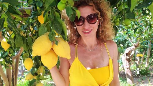 Attività per evento aziendale in Costiera Amalfitana Campania con degustazione di limone sfusato