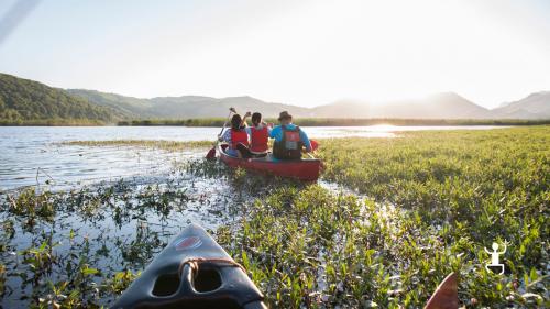 Attività da fare con gli amici e con la famiglia in un weekend in Campania con escursione in canoa nel lago carsico più alto d'Italia