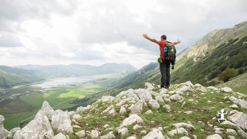 escursione nella natura sul monte orso nel parco regionale del matese in campania 
