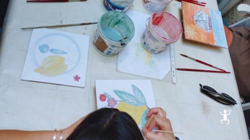 Workshop di ceramica artistica a Vietri sul Mare per coppie e amici, attività manuale e culturale ispirata alla tradizione locale